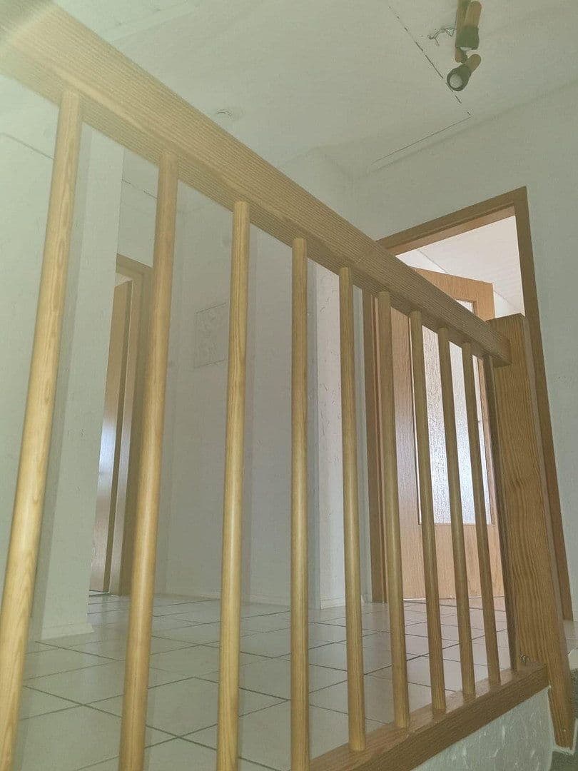Prenájom bytu 3-izbový 76 m², Hauptstr. 17, Neuweiler, Bádensko-Wurttembersko Prenájom bytu 3-izbový 76 m², Hauptstr. 17, Neuweiler, Bádensko-Wurttembersko