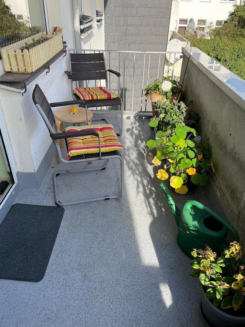 Prenájom bytu 5-izbový 120 m², Froweinstraße 16, Wuppertal, Severné Porýnie - Westfálsko Prenájom bytu 5-izbový 120 m², Froweinstraße 16, Wuppertal, Severné Porýnie - Westfálsko