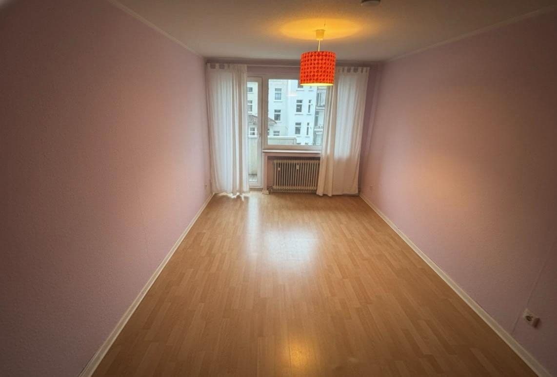 Prenájom bytu 5-izbový 120 m², Froweinstraße 16, Wuppertal, Severné Porýnie - Westfálsko Prenájom bytu 5-izbový 120 m², Froweinstraße 16, Wuppertal, Severné Porýnie - Westfálsko