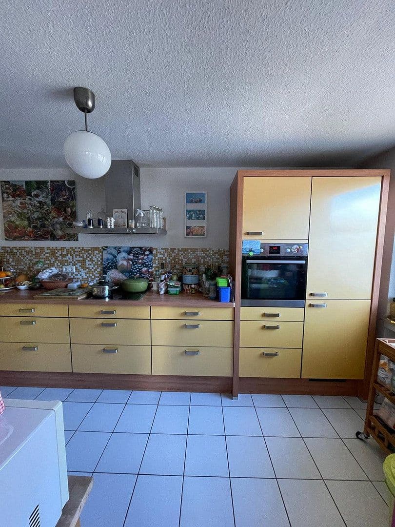 Prenájom bytu 5-izbový 120 m², Froweinstraße 16, Wuppertal, Severné Porýnie - Westfálsko Prenájom bytu 5-izbový 120 m², Froweinstraße 16, Wuppertal, Severné Porýnie - Westfálsko