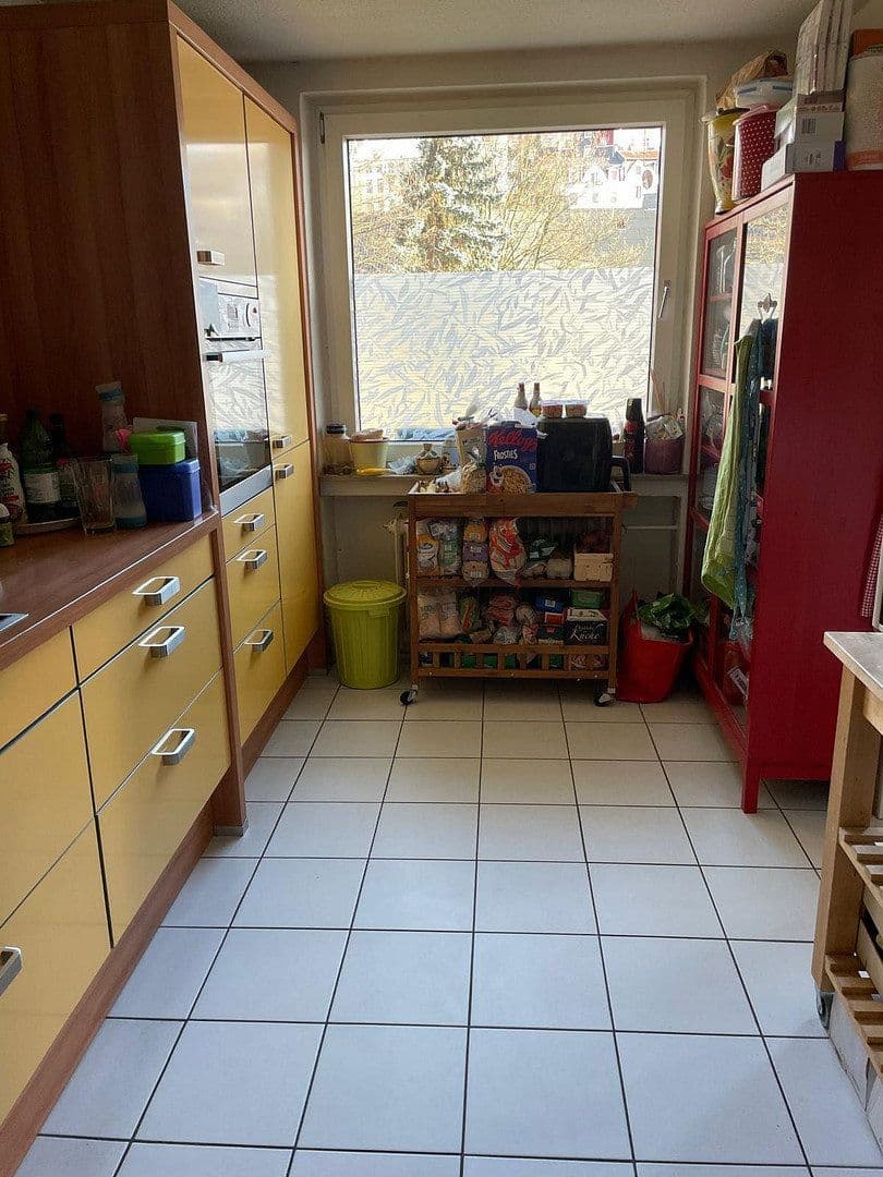 Prenájom bytu 5-izbový 120 m², Froweinstraße 16, Wuppertal, Severné Porýnie - Westfálsko Prenájom bytu 5-izbový 120 m², Froweinstraße 16, Wuppertal, Severné Porýnie - Westfálsko