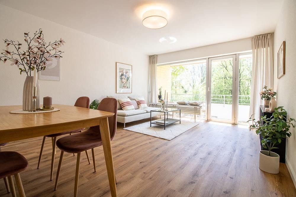 Predaj bytu 3-izbový 88 m², Nietzeschtraße 5, Bonn, Severné Porýnie - Westfálsko Predaj bytu 3-izbový 88 m², Nietzeschtraße 5, Bonn, Severné Porýnie - Westfálsko