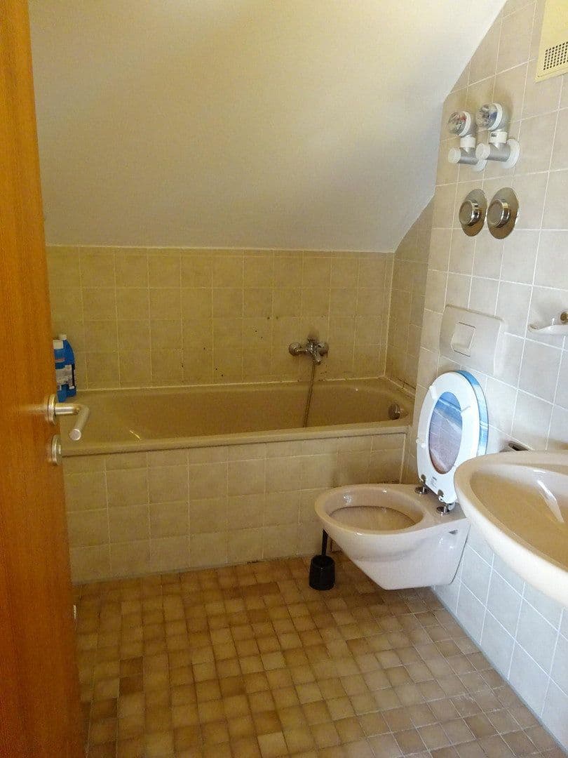 Prenájom bytu 1-izbový 35 m², Wolfgang-Amadeus-Mozart-Straße, Kornwestheim, Bádensko-Wurttembersko Prenájom bytu 1-izbový 35 m², Wolfgang-Amadeus-Mozart-Straße, Kornwestheim, Bádensko-Wurttembersko