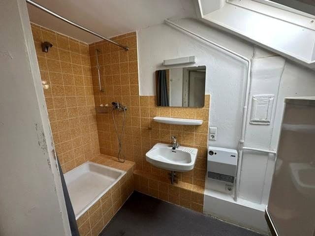 Prenájom bytu 1-izbový 18 m², Dillmannstr. 12, Stuttgart, Bádensko-Wurttembersko Prenájom bytu 1-izbový 18 m², Dillmannstr. 12, Stuttgart, Bádensko-Wurttembersko