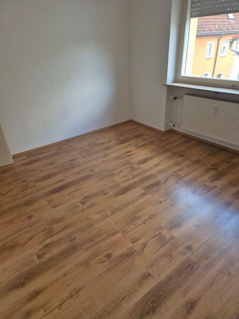 Prenájom bytu 2-izbový 65 m², Nürnberger Straße 13, Schnaittach, Bavorsko Prenájom bytu 2-izbový 65 m², Nürnberger Straße 13, Schnaittach, Bavorsko