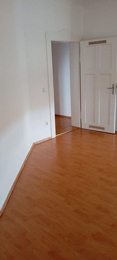 Prenájom bytu 2-izbový 70 m², Von-der-Tann-Straße 135, Nürnberg, Bavorsko Prenájom bytu 2-izbový 70 m², Von-der-Tann-Straße 135, Nürnberg, Bavorsko
