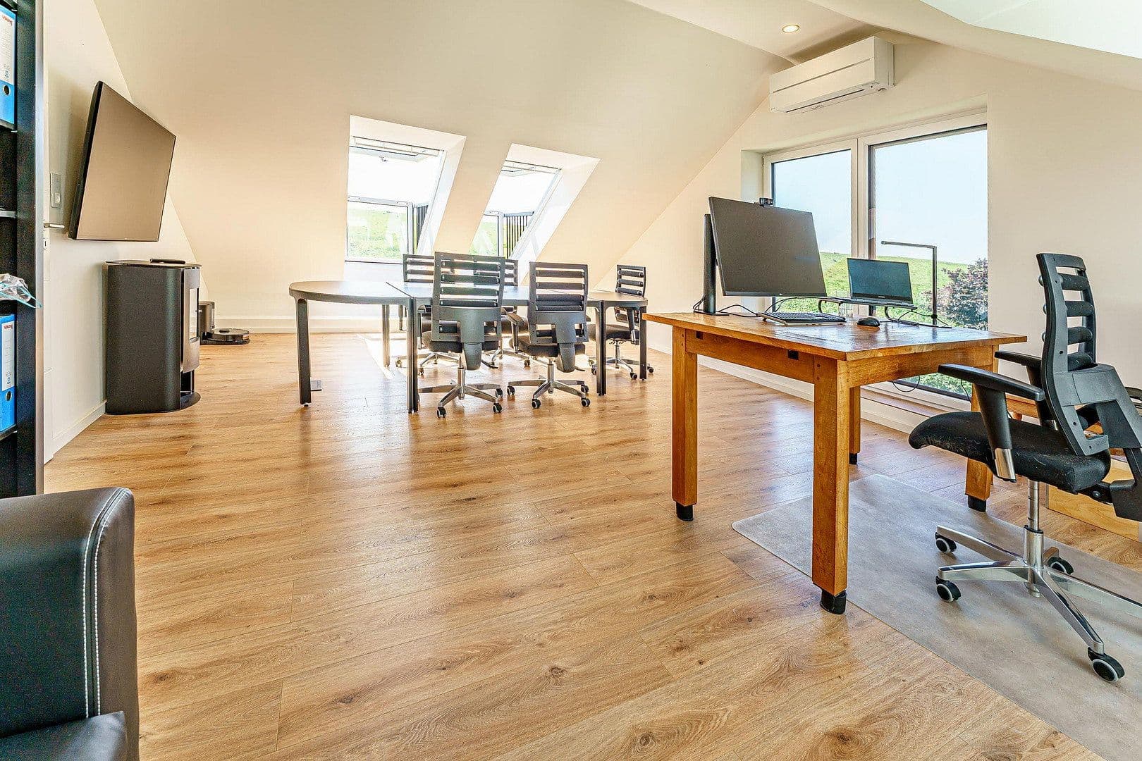 Predaj domu 130 m², pozemek 2.722 m², Kollmar, Šlezvicko-Holštajnsko Predaj domu 130 m², pozemek 2.722 m², Kollmar, Šlezvicko-Holštajnsko