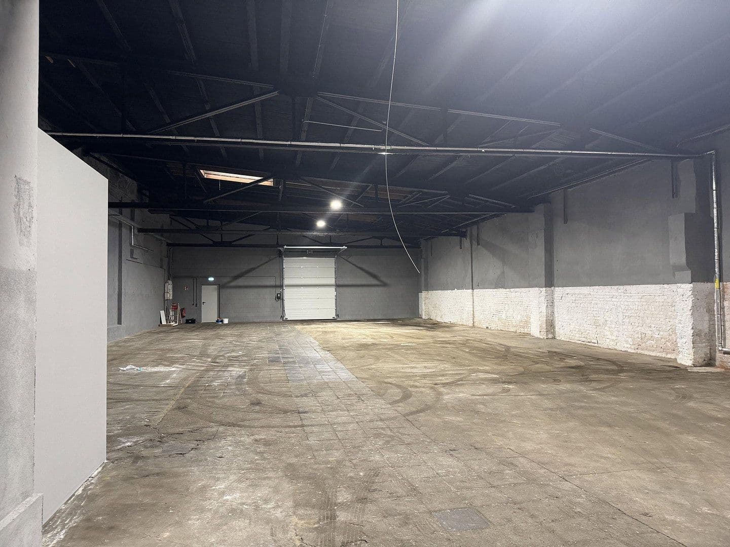 Prenájom nebytového priestoru 399 m², Dohna, Sasko Prenájom nebytového priestoru 399 m², Dohna, Sasko