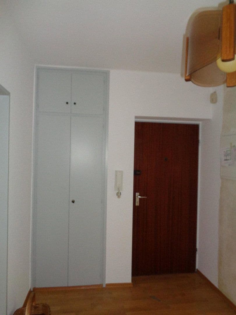 Predaj bytu 3-izbový 75 m², Herriedener Straße 16, Nürnberg, Bavorsko Predaj bytu 3-izbový 75 m², Herriedener Straße 16, Nürnberg, Bavorsko