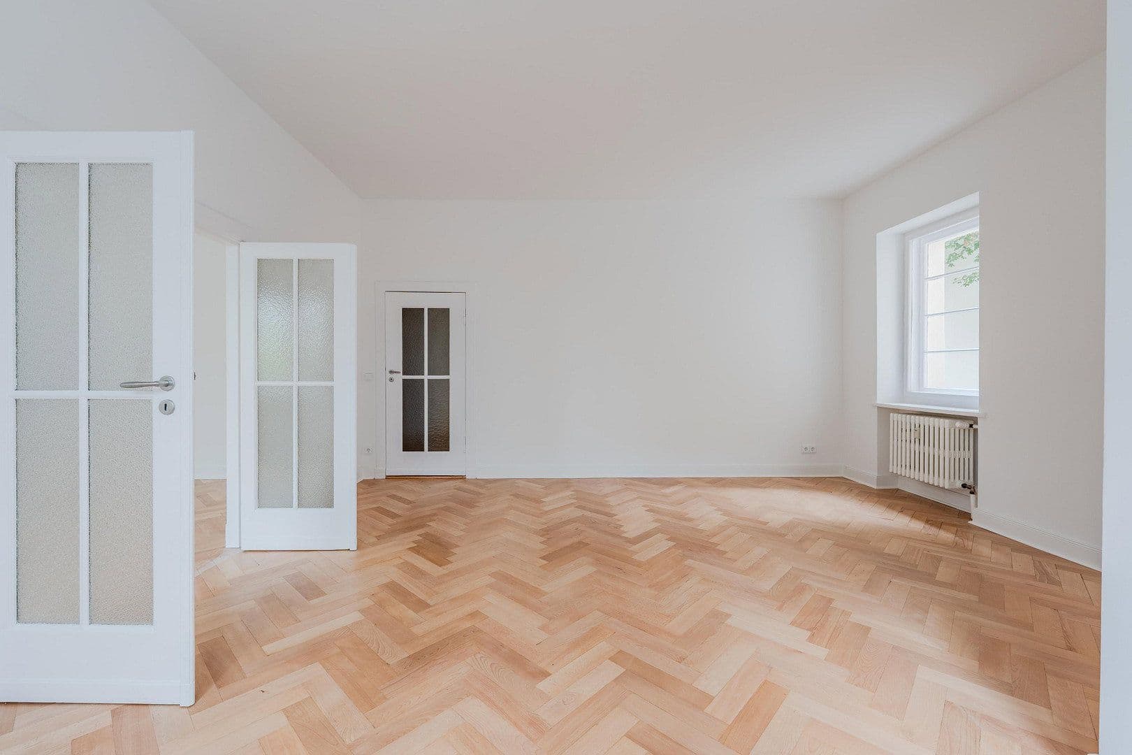 Predaj bytu 4-izbový 128 m², Düsseldorfer Str. 34, Berlin, Berlín Predaj bytu 4-izbový 128 m², Düsseldorfer Str. 34, Berlin, Berlín