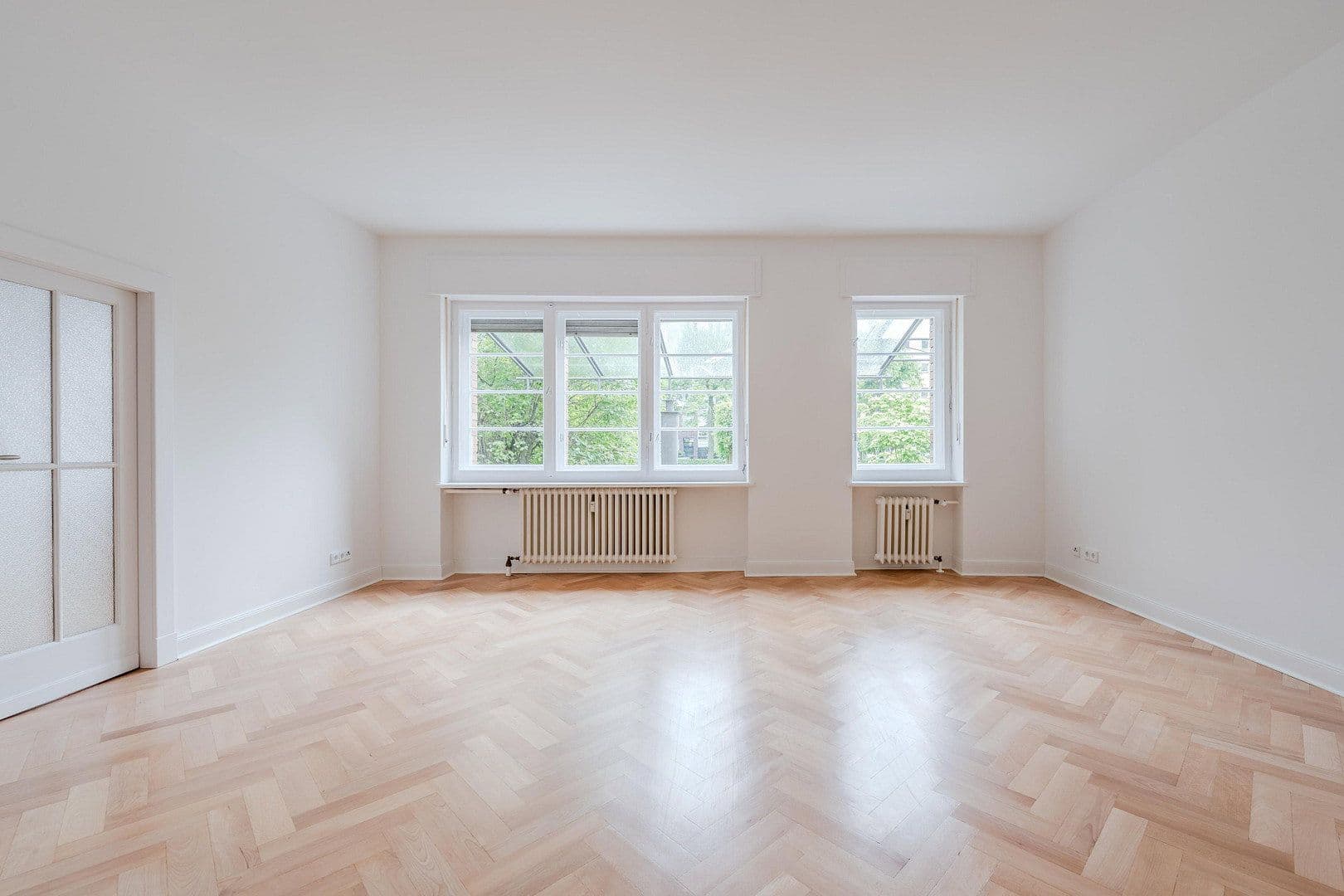 Predaj bytu 4-izbový 128 m², Düsseldorfer Str. 34, Berlin, Berlín Predaj bytu 4-izbový 128 m², Düsseldorfer Str. 34, Berlin, Berlín