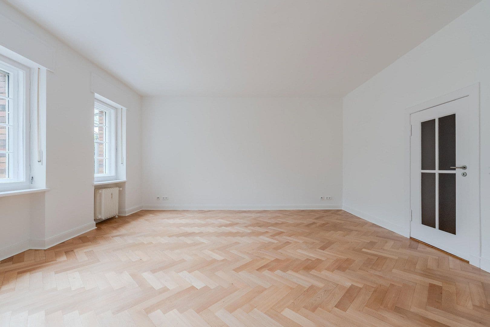 Predaj bytu 4-izbový 128 m², Düsseldorfer Str. 34, Berlin, Berlín Predaj bytu 4-izbový 128 m², Düsseldorfer Str. 34, Berlin, Berlín