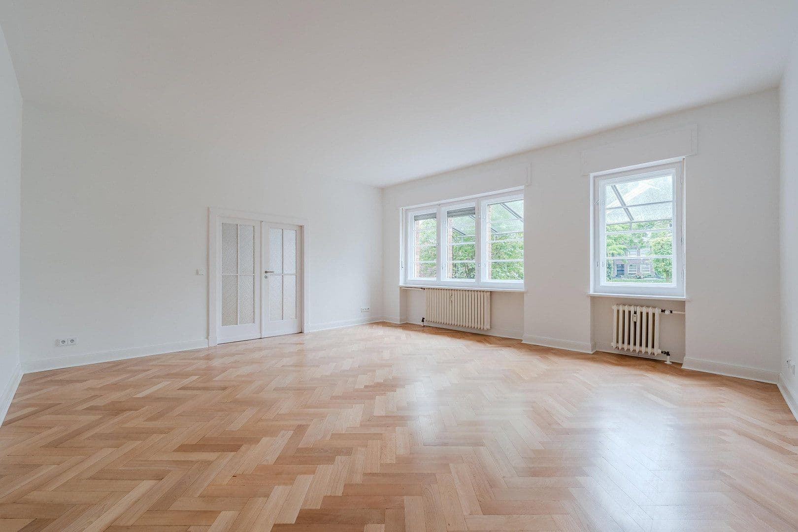 Predaj bytu 4-izbový 128 m², Düsseldorfer Str. 34, Berlin, Berlín Predaj bytu 4-izbový 128 m², Düsseldorfer Str. 34, Berlin, Berlín