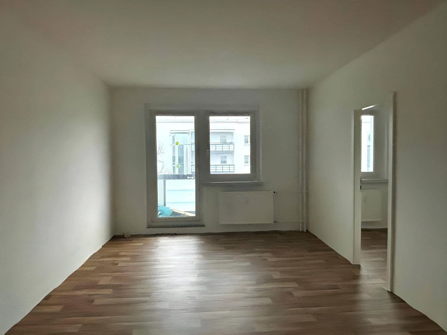 Prenájom bytu 4-izbový 68 m², Kastanienallee 66, Berlin, Berlín Prenájom bytu 4-izbový 68 m², Kastanienallee 66, Berlin, Berlín