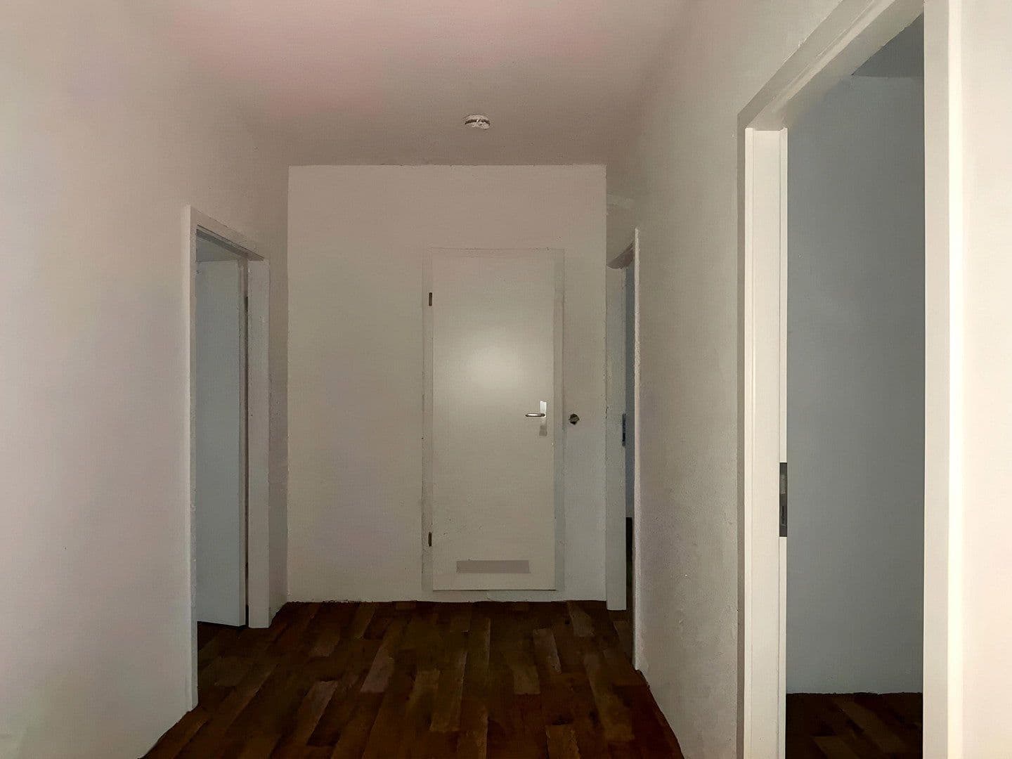 Prenájom bytu 4-izbový 68 m², Kastanienallee 66, Berlin, Berlín Prenájom bytu 4-izbový 68 m², Kastanienallee 66, Berlin, Berlín