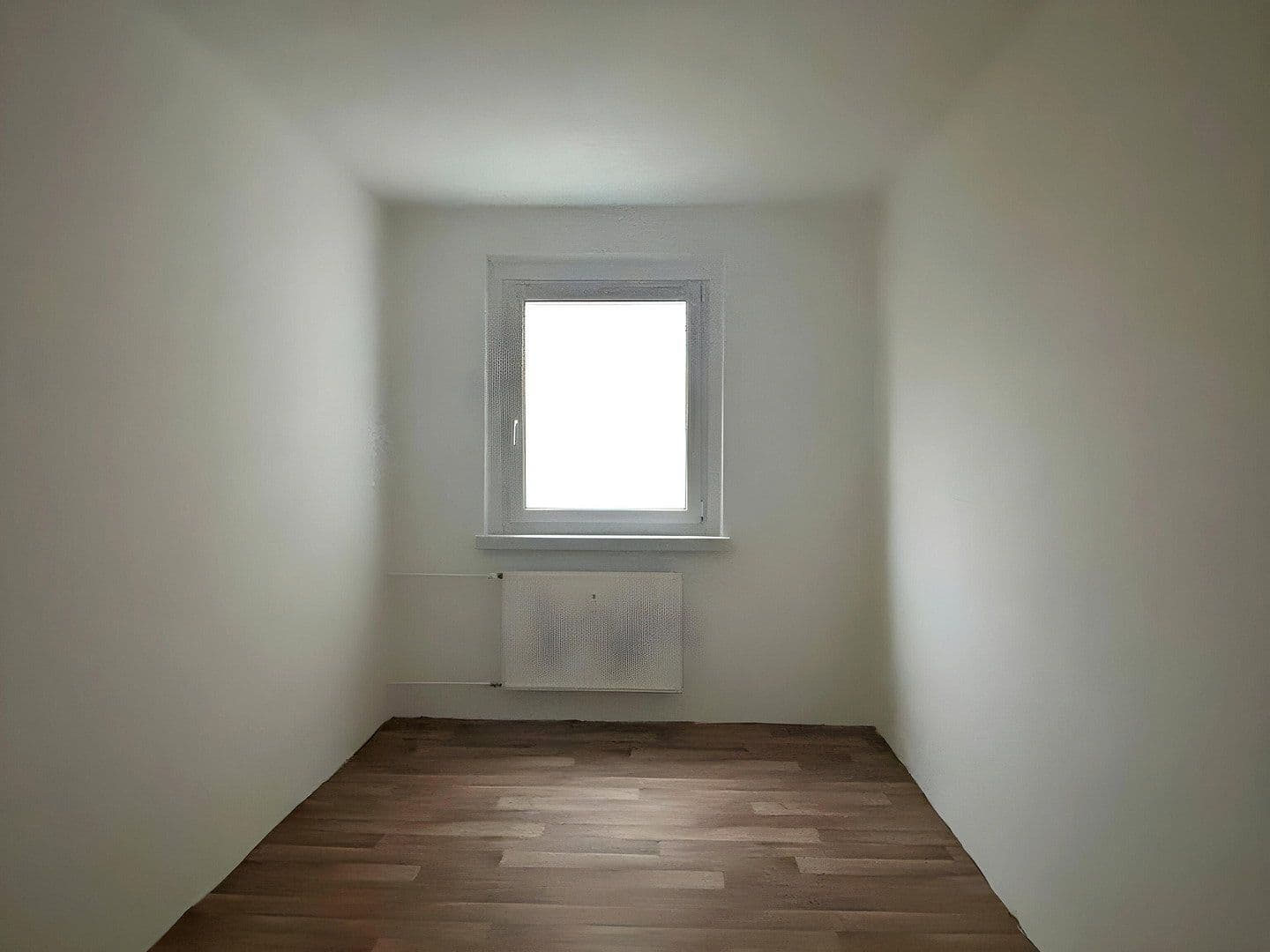 Prenájom bytu 4-izbový 68 m², Kastanienallee 66, Berlin, Berlín Prenájom bytu 4-izbový 68 m², Kastanienallee 66, Berlin, Berlín
