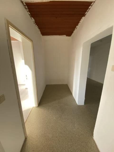 Prenájom bytu 4-izbový 110 m², Eisfelder Straße 34, Neustadt bei Coburg, Bavorsko Prenájom bytu 4-izbový 110 m², Eisfelder Straße 34, Neustadt bei Coburg, Bavorsko
