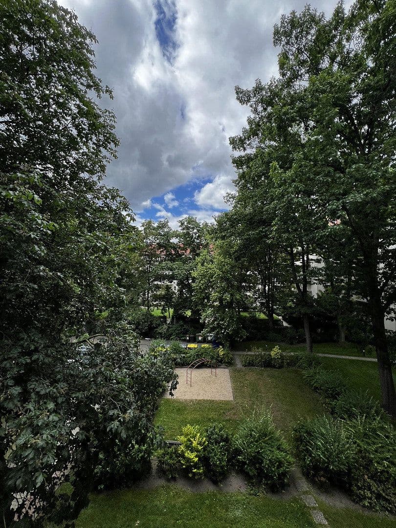 Prenájom bytu 2-izbový 56 m², Berlin, Berlín Prenájom bytu 2-izbový 56 m², Berlin, Berlín