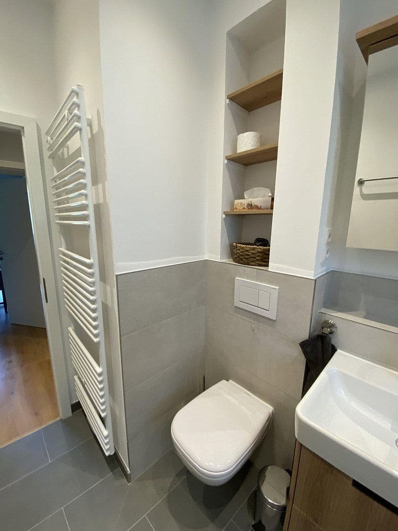 Prenájom bytu 2-izbový 56 m², Berlin, Berlín Prenájom bytu 2-izbový 56 m², Berlin, Berlín