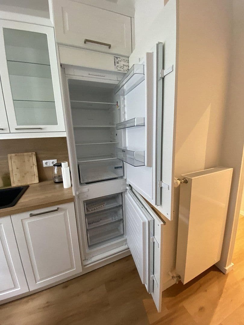 Prenájom bytu 2-izbový 56 m², Berlin, Berlín Prenájom bytu 2-izbový 56 m², Berlin, Berlín