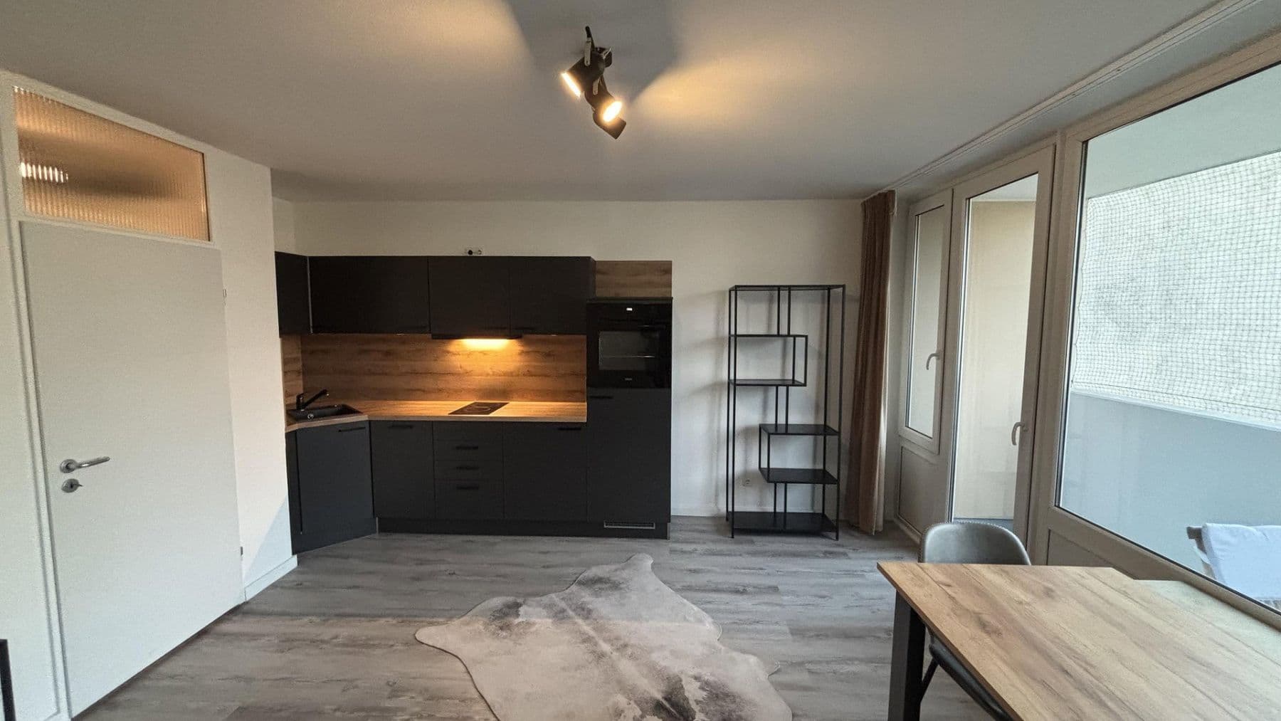 Prenájom bytu 1-izbový 34 m², Landsbergerstraße 443, München, Bavorsko Prenájom bytu 1-izbový 34 m², Landsbergerstraße 443, München, Bavorsko