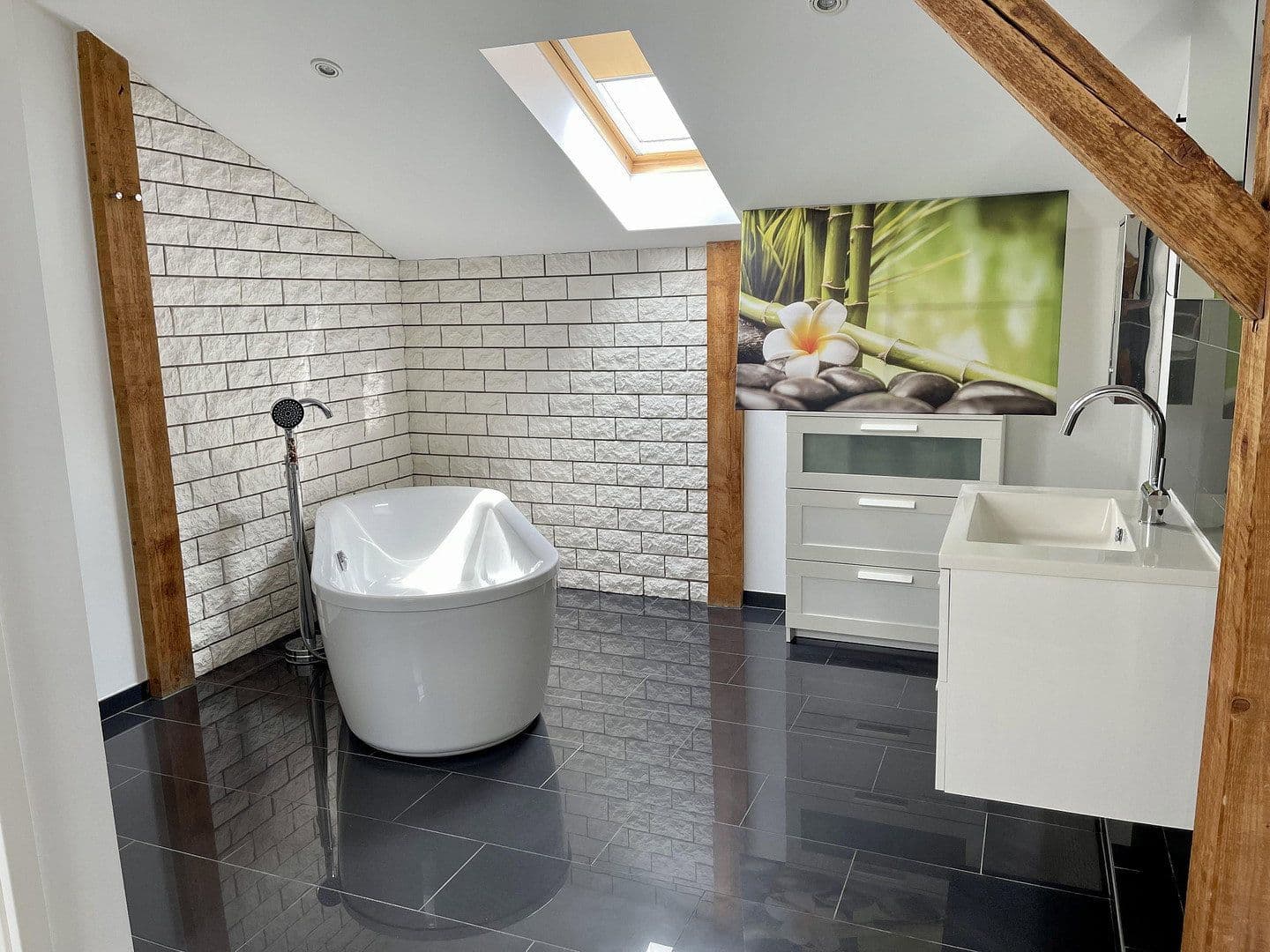 Predaj bytu 5-izbový 155 m², Nörvenich, Severné Porýnie - Westfálsko Predaj bytu 5-izbový 155 m², Nörvenich, Severné Porýnie - Westfálsko