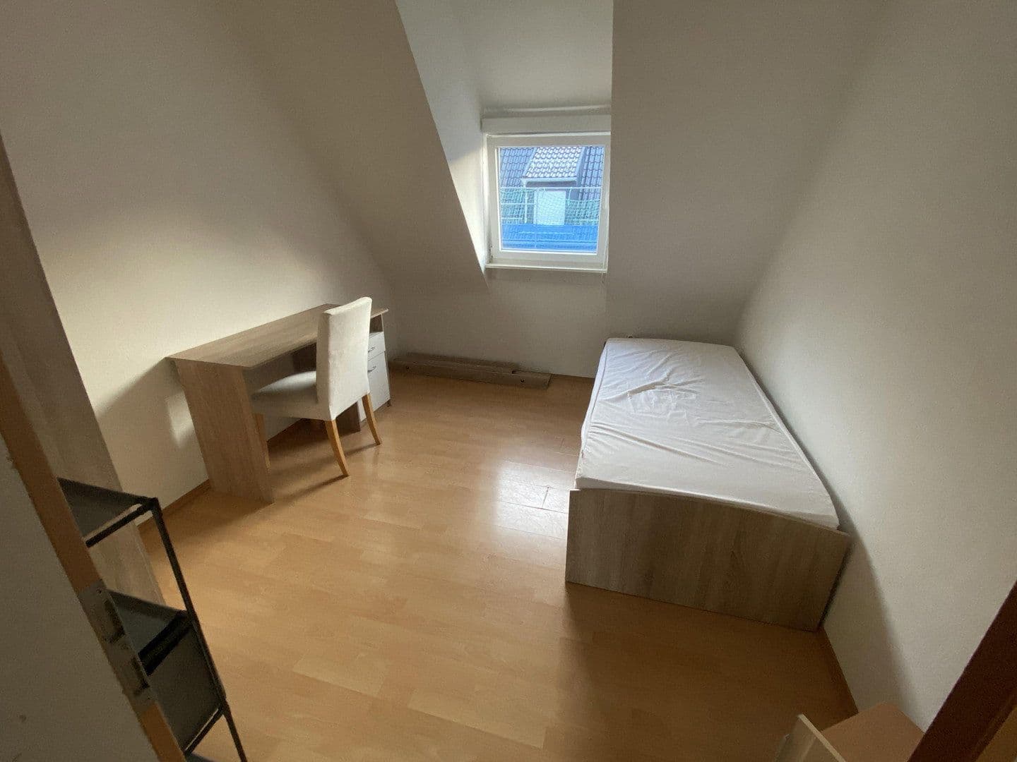 Prenájom bytu 12 m², Stuttgart, Bádensko-Wurttembersko Prenájom bytu 12 m², Stuttgart, Bádensko-Wurttembersko
