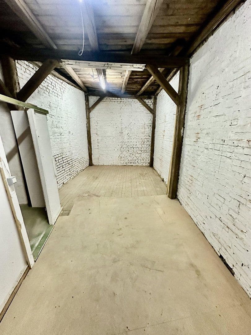 Prenájom nebytového priestoru 100 m², Braunschweig, Dolné Sasko Prenájom nebytového priestoru 100 m², Braunschweig, Dolné Sasko