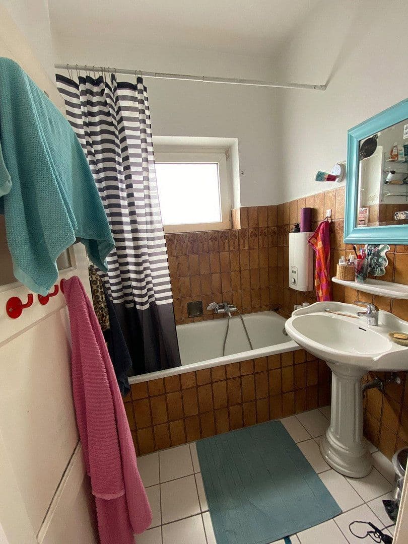 Prenájom bytu 3-izbový 80 m², Hamburger Chaussee 38, kiel, Šlezvicko-Holštajnsko Prenájom bytu 3-izbový 80 m², Hamburger Chaussee 38, kiel, Šlezvicko-Holštajnsko