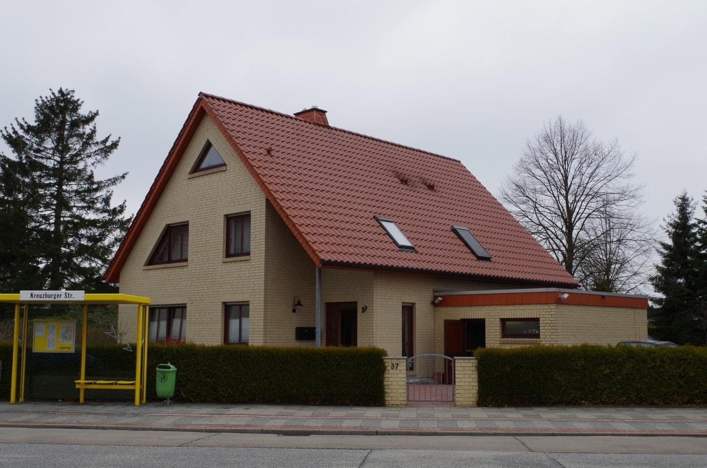 Prenájom bytu 5-izbový 135 m², Lotjeweg 37, Bremerhaven, Brémy Prenájom bytu 5-izbový 135 m², Lotjeweg 37, Bremerhaven, Brémy