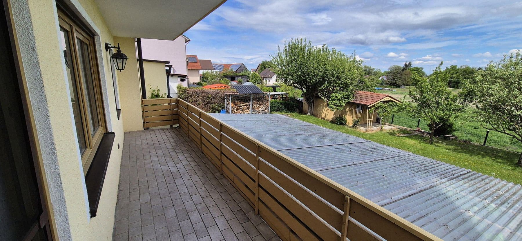 Predaj domu 229 m², pozemok 1.040 m², Biberbach, Bavorsko Predaj domu 229 m², pozemok 1.040 m², Biberbach, Bavorsko