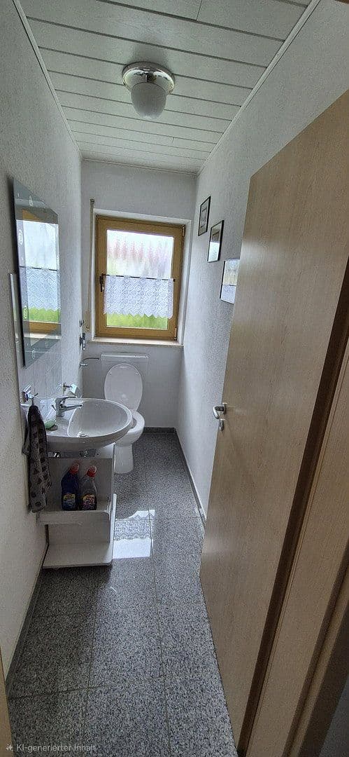 Predaj domu 229 m², pozemok 1.040 m², Biberbach, Bavorsko Predaj domu 229 m², pozemok 1.040 m², Biberbach, Bavorsko