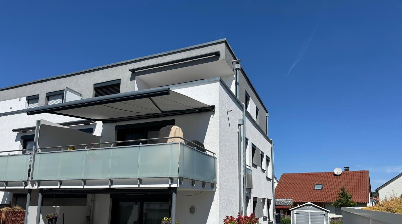 Prenájom bytu 4-izbový 91 m², Wolfschlugen, Bádensko-Wurttembersko Prenájom bytu 4-izbový 91 m², Wolfschlugen, Bádensko-Wurttembersko