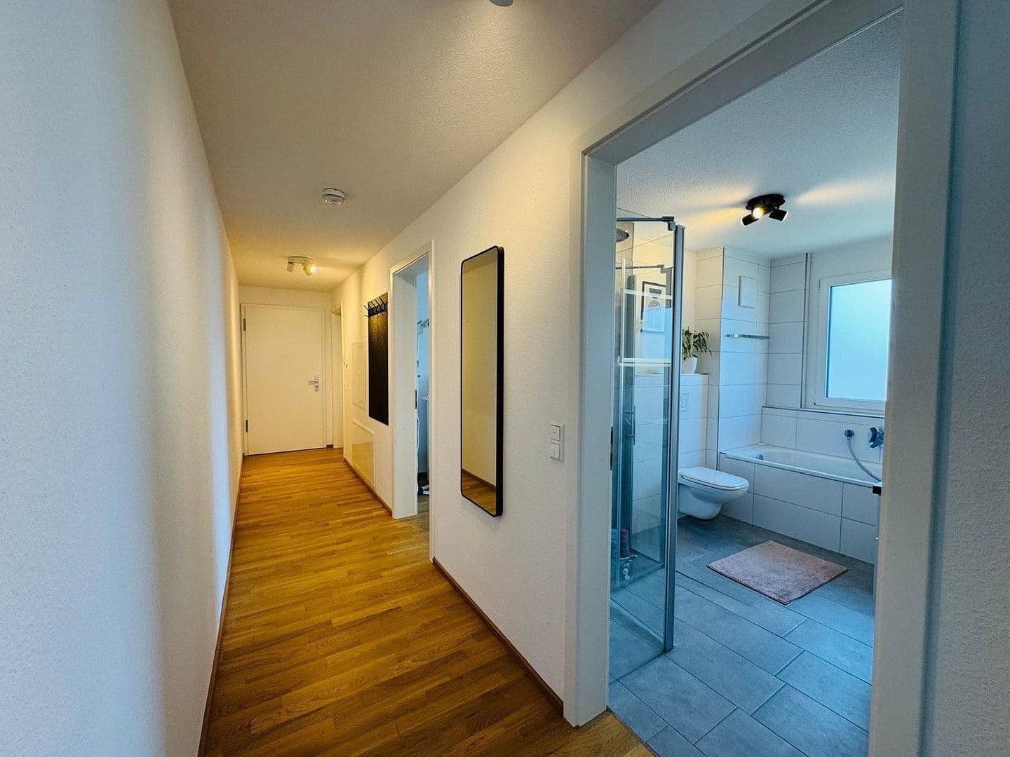 Prenájom bytu 4-izbový 91 m², Wolfschlugen, Bádensko-Wurttembersko Prenájom bytu 4-izbový 91 m², Wolfschlugen, Bádensko-Wurttembersko