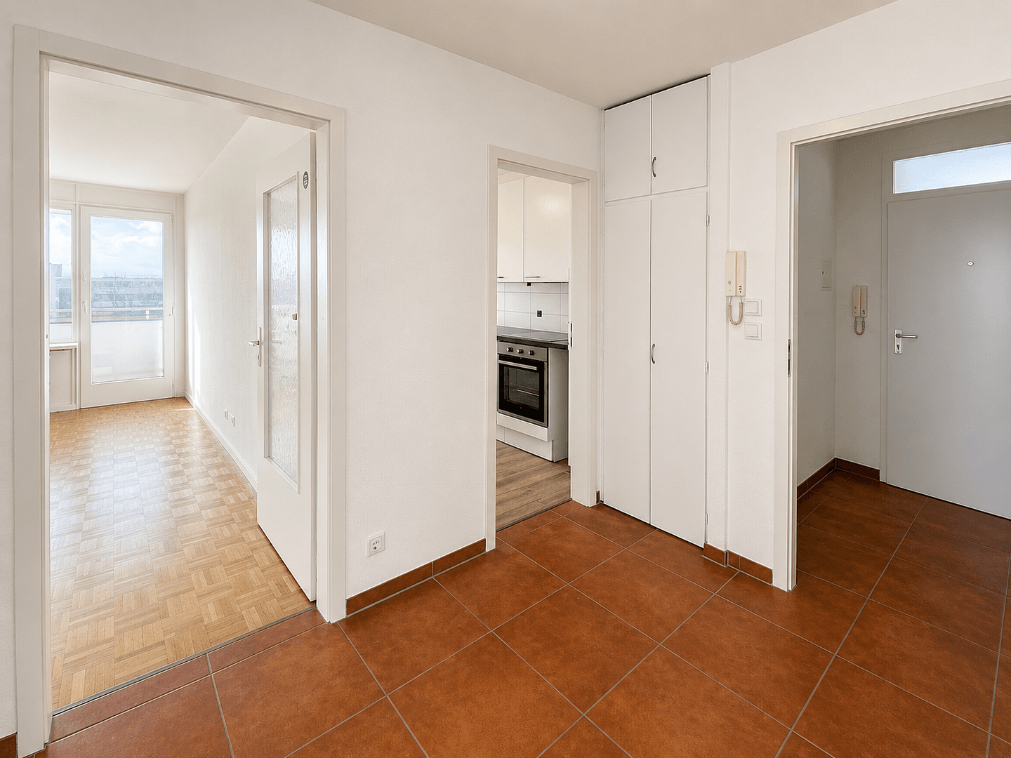 Prenájom bytu 3-izbový 74 m², Am Wehrbusch 7, Laatzen, Dolné Sasko Prenájom bytu 3-izbový 74 m², Am Wehrbusch 7, Laatzen, Dolné Sasko