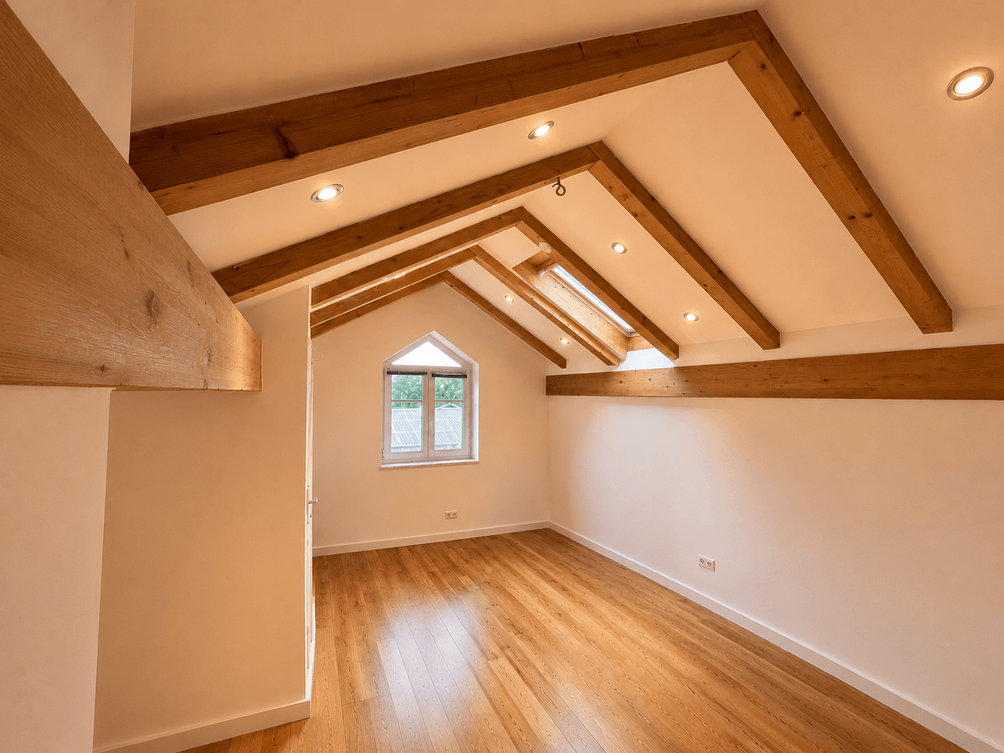 Predaj domu 196 m², pozemek 866 m², Bernau am Chiemsee, Bavorsko Predaj domu 196 m², pozemek 866 m², Bernau am Chiemsee, Bavorsko