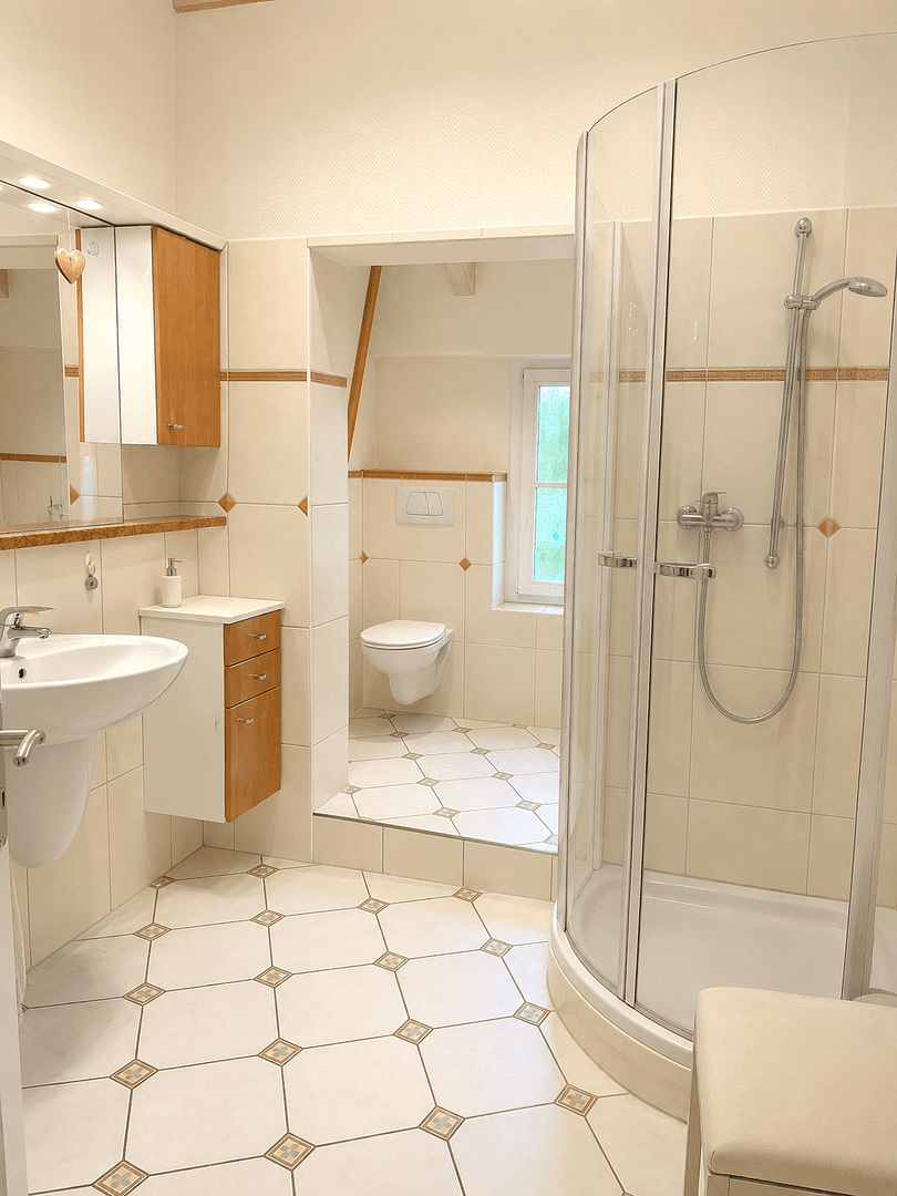 Predaj domu 196 m², pozemek 866 m², Bernau am Chiemsee, Bavorsko Predaj domu 196 m², pozemek 866 m², Bernau am Chiemsee, Bavorsko