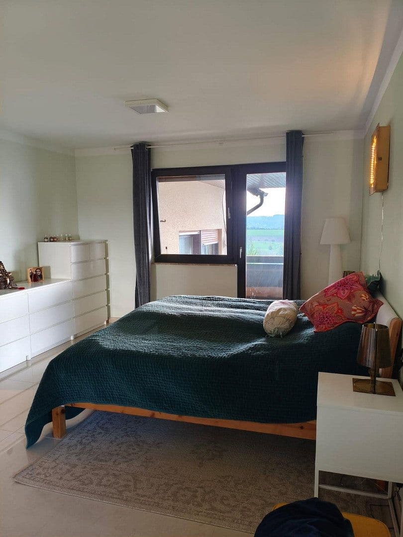 Predaj domu 266 m², pozemek 1.300 m², Schlehenweg 37, Heidenrod, Hesensko Predaj domu 266 m², pozemek 1.300 m², Schlehenweg 37, Heidenrod, Hesensko