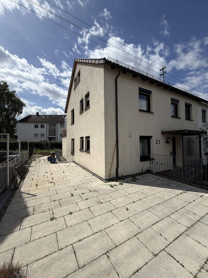 Predaj domu 153 m², pozemek 350 m², Birkhahnstraße 21, Waiblingen, Bádensko-Wurttembersko Predaj domu 153 m², pozemek 350 m², Birkhahnstraße 21, Waiblingen, Bádensko-Wurttembersko