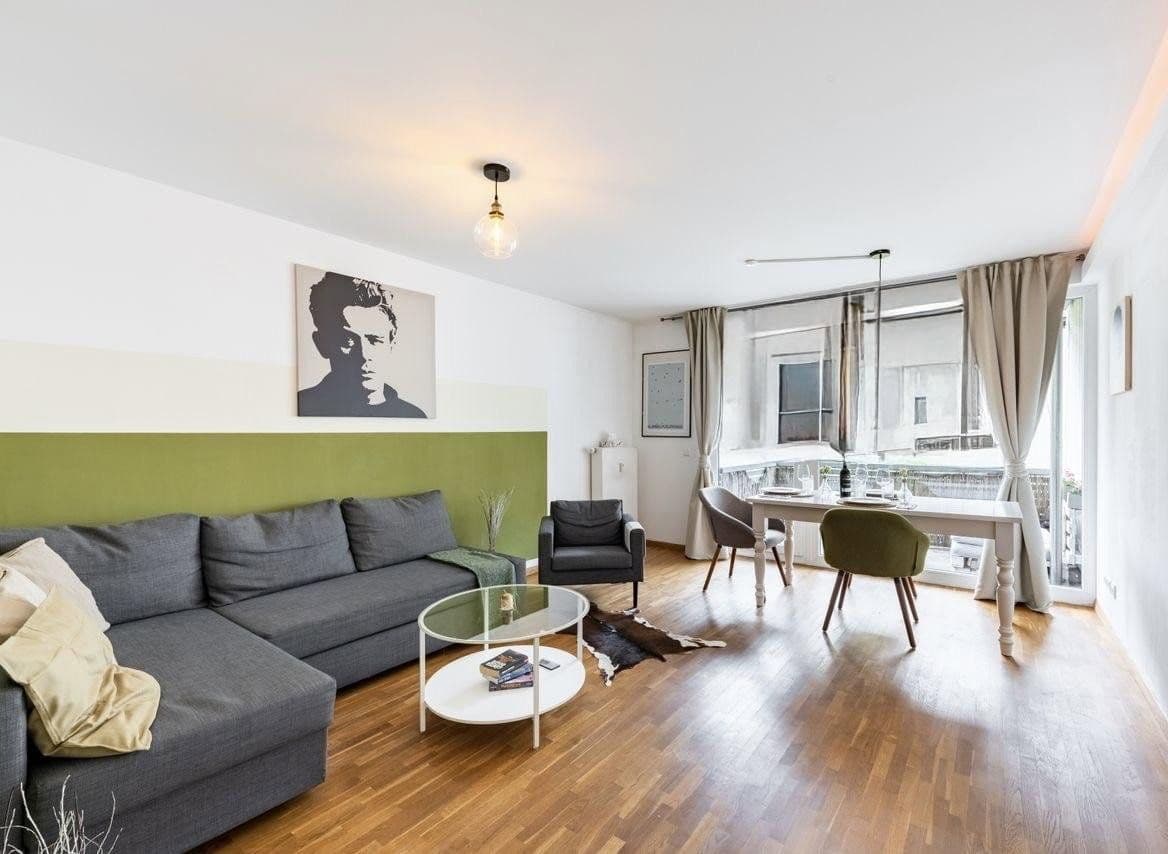 Prenájom bytu 3-izbový 70 m², Hamburg, Hamburg Prenájom bytu 3-izbový 70 m², Hamburg, Hamburg