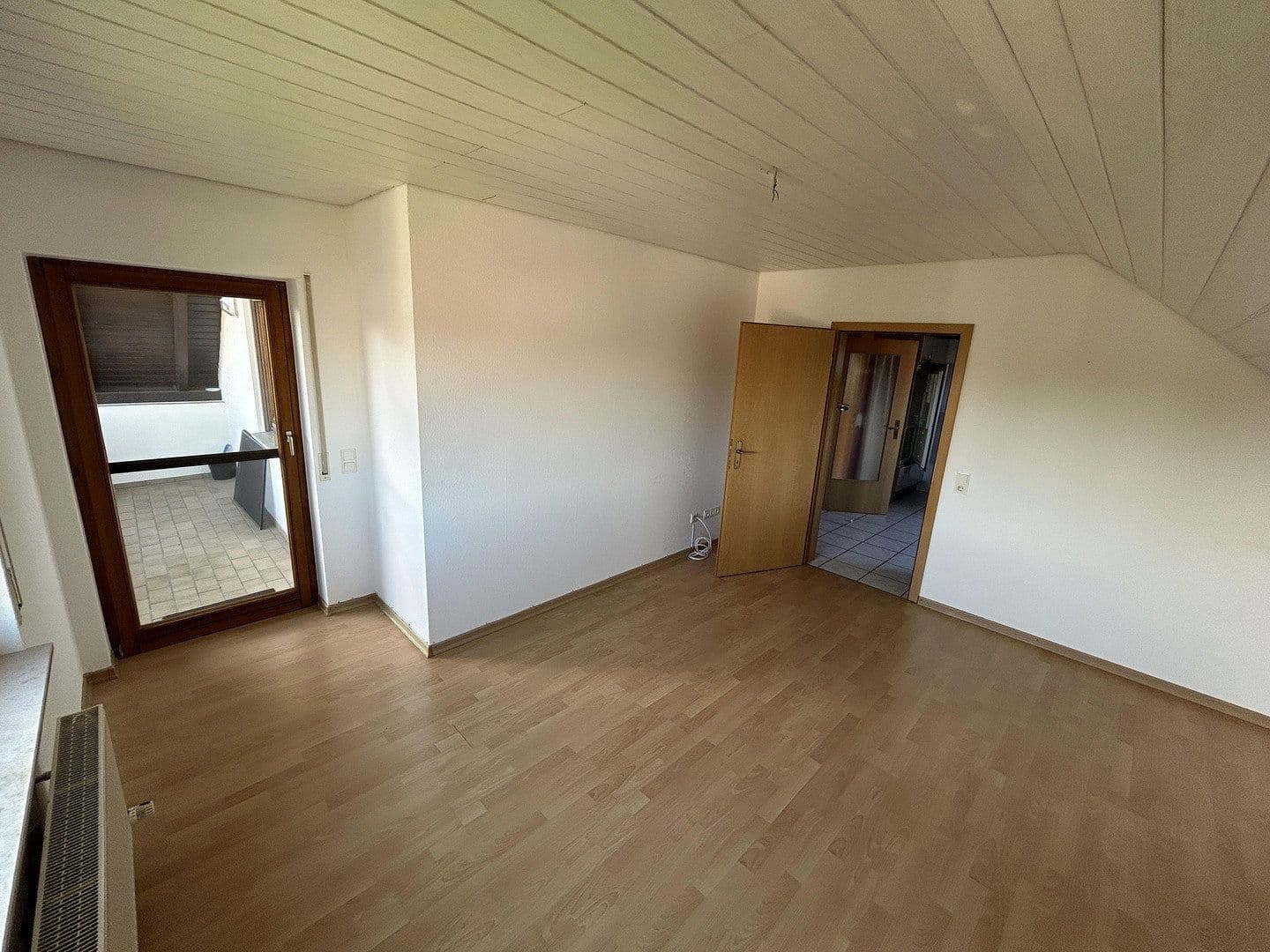 Prenájom bytu 3-izbový 85 m², Wüstenrot, Bádensko-Wurttembersko Prenájom bytu 3-izbový 85 m², Wüstenrot, Bádensko-Wurttembersko