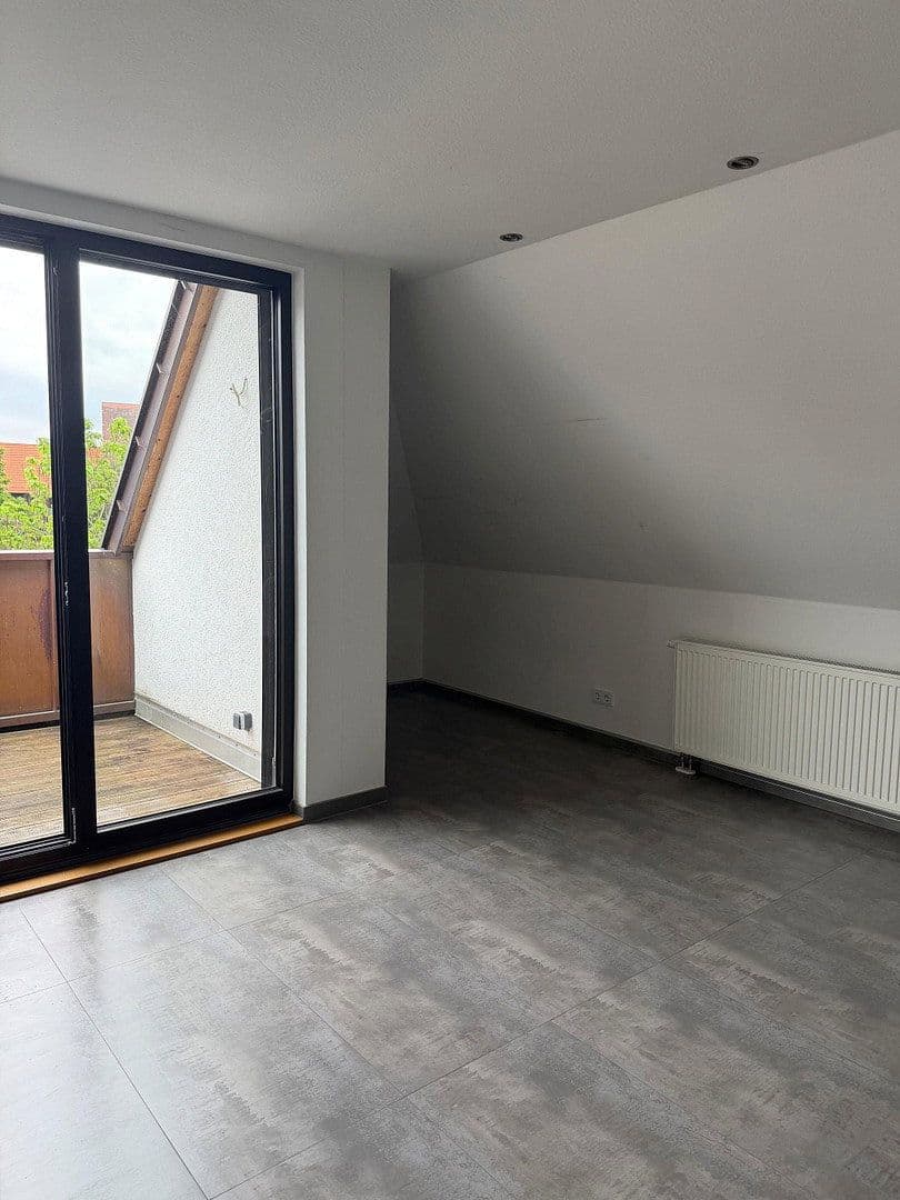 Prenájom bytu 1-izbový 106 m², Heddesheim, Bádensko-Wurttembersko Prenájom bytu 1-izbový 106 m², Heddesheim, Bádensko-Wurttembersko