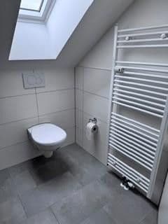 Prenájom bytu 2-izbový 62 m², Mannheim, Bádensko-Wurttembersko Prenájom bytu 2-izbový 62 m², Mannheim, Bádensko-Wurttembersko