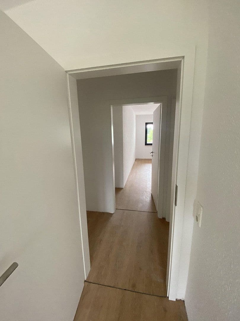 Prenájom bytu 3-izbový 75 m², Sauerweinstr. 8-12, Darmstadt, Hesensko Prenájom bytu 3-izbový 75 m², Sauerweinstr. 8-12, Darmstadt, Hesensko