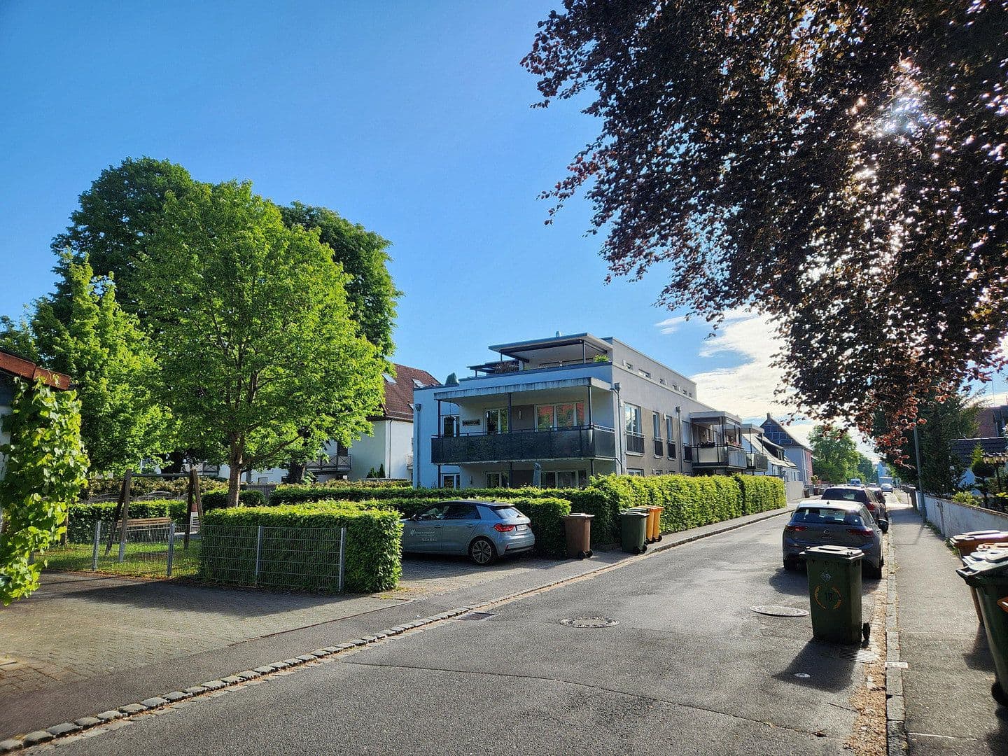Prenájom bytu 3-izbový 90 m², Höfatstraße 1 1/2, Augsburg, Bavorsko Prenájom bytu 3-izbový 90 m², Höfatstraße 1 1/2, Augsburg, Bavorsko