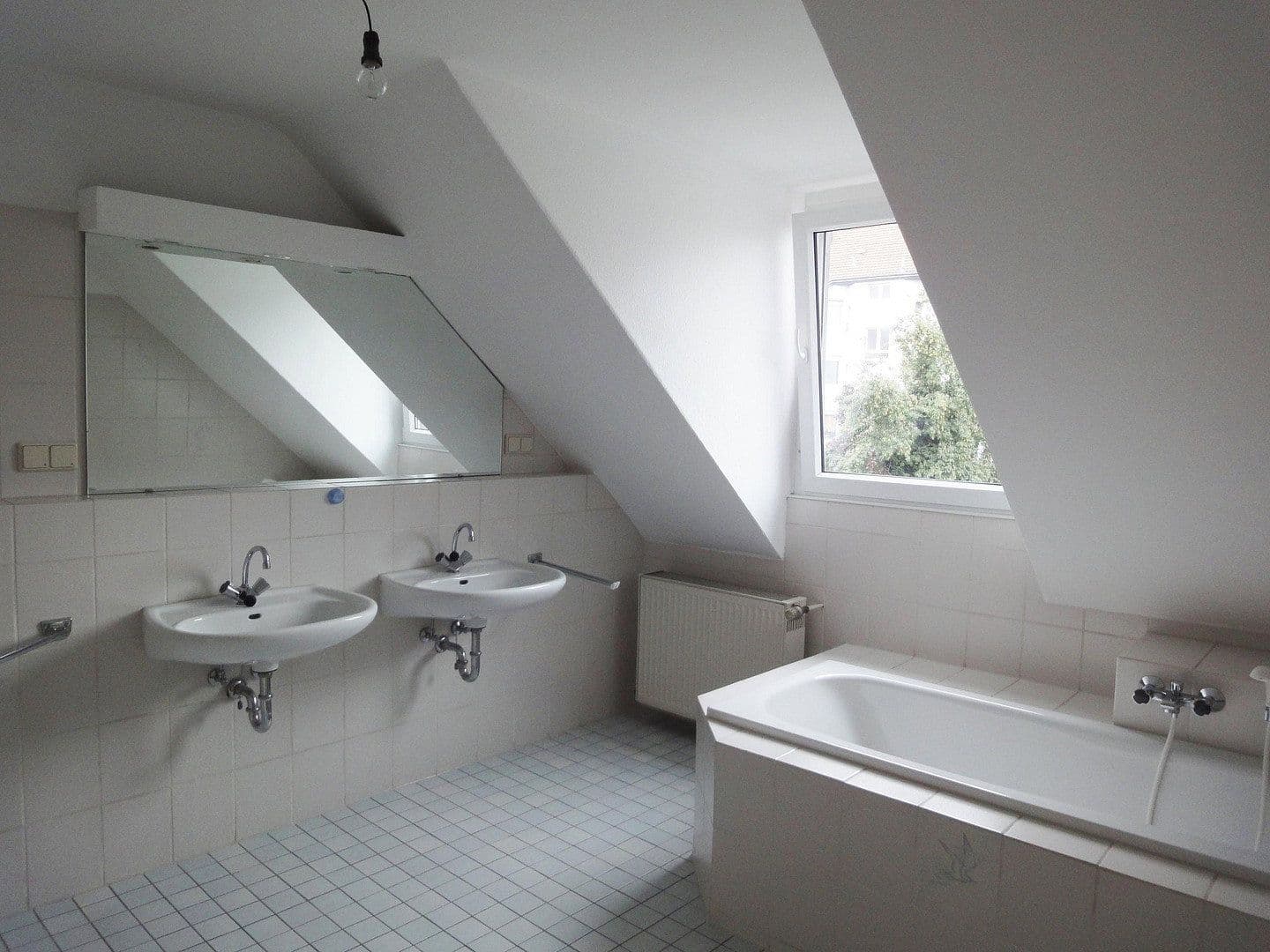 Prenájom bytu 3-izbový 85 m², Ortheck 2, Witten, Severné Porýnie - Westfálsko Prenájom bytu 3-izbový 85 m², Ortheck 2, Witten, Severné Porýnie - Westfálsko