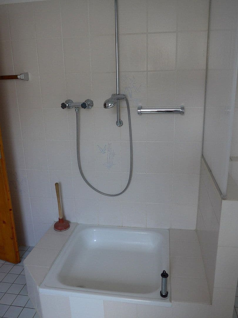 Prenájom bytu 3-izbový 85 m², Ortheck 2, Witten, Severné Porýnie - Westfálsko Prenájom bytu 3-izbový 85 m², Ortheck 2, Witten, Severné Porýnie - Westfálsko