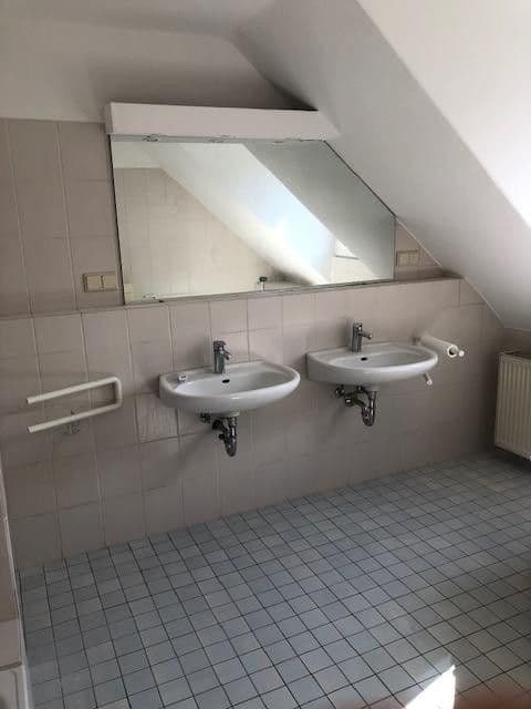 Prenájom bytu 3-izbový 85 m², Ortheck 2, Witten, Severné Porýnie - Westfálsko Prenájom bytu 3-izbový 85 m², Ortheck 2, Witten, Severné Porýnie - Westfálsko