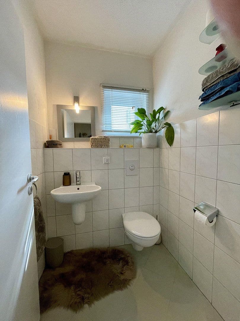Predaj domu 200 m², pozemek 236 m², Darmstadt, Hesensko Predaj domu 200 m², pozemek 236 m², Darmstadt, Hesensko