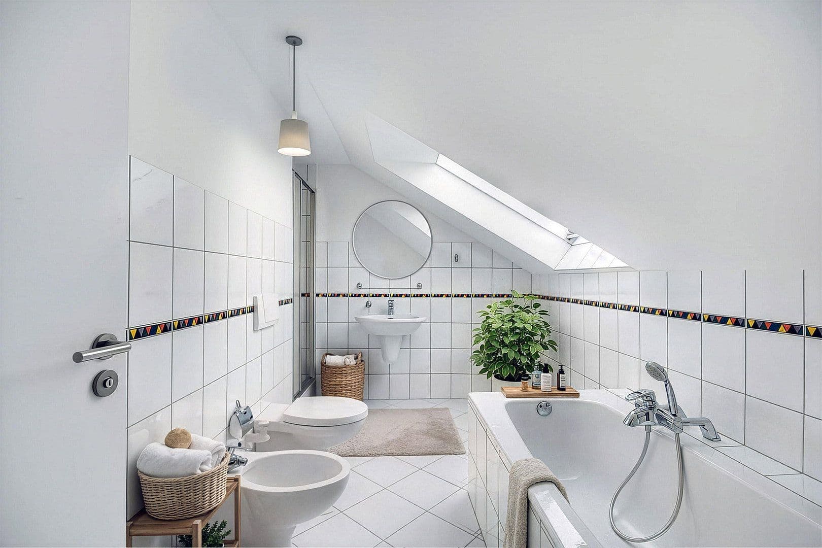 Predaj domu 390 m², pozemek 1.375 m², Humboldtstraße 12, Halver, Severné Porýnie - Westfálsko Predaj domu 390 m², pozemek 1.375 m², Humboldtstraße 12, Halver, Severné Porýnie - Westfálsko